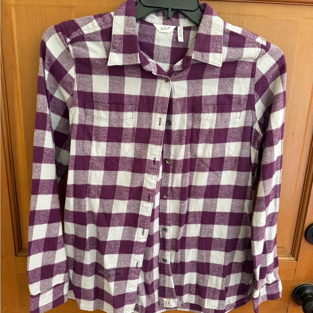 LIKE NEW Woolrich Purple and Blue Plaid Flannel Shirt